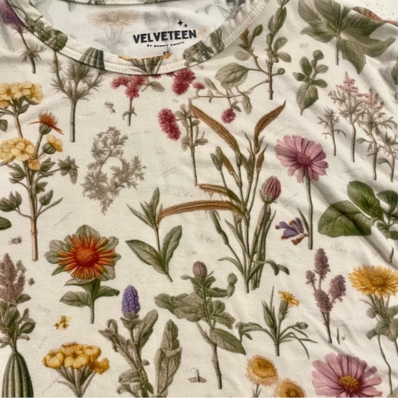 Bunny Knots Velveteen Floral Bamboo Lounge Set - Picture 3 of 10